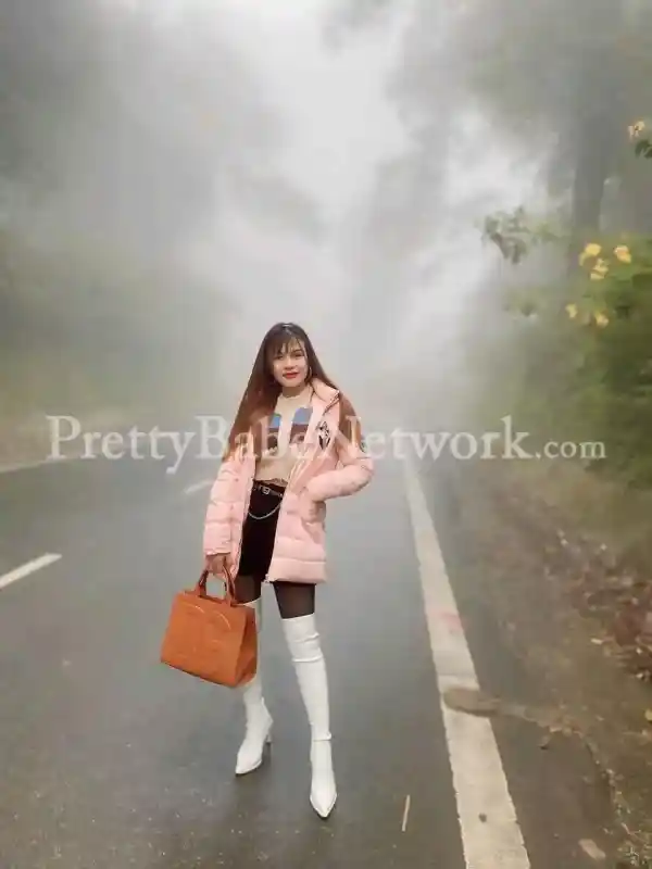 Ariya is here to offer you a full sex service, including Anal, CIM, and Toy Playing