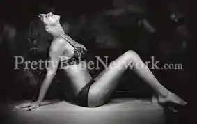 InCall (5 Star Hotels) Escorts Service - Indian escort in Delhi