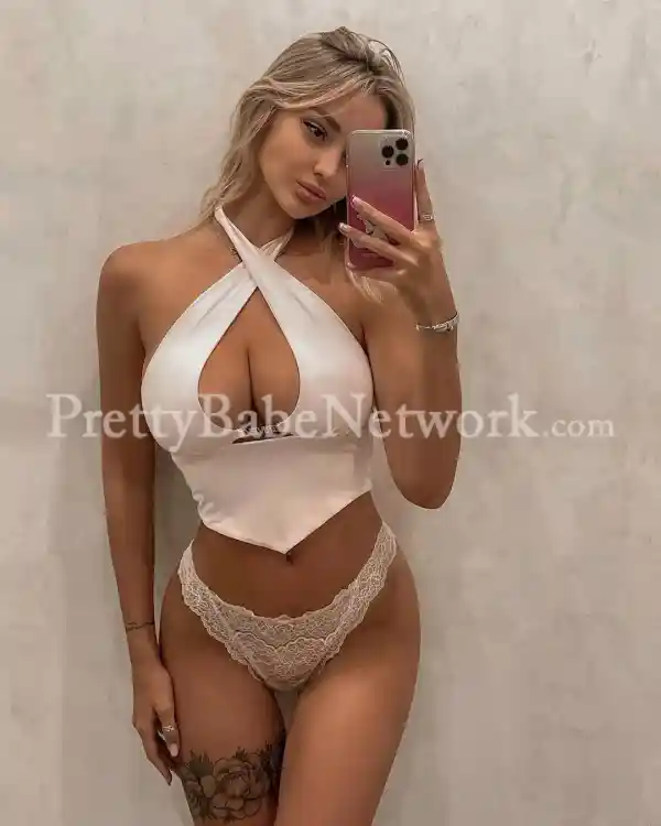 Mariana Independent Call Girl in Your City - Air hostess Escorts near Barakhamba Road, Delhi