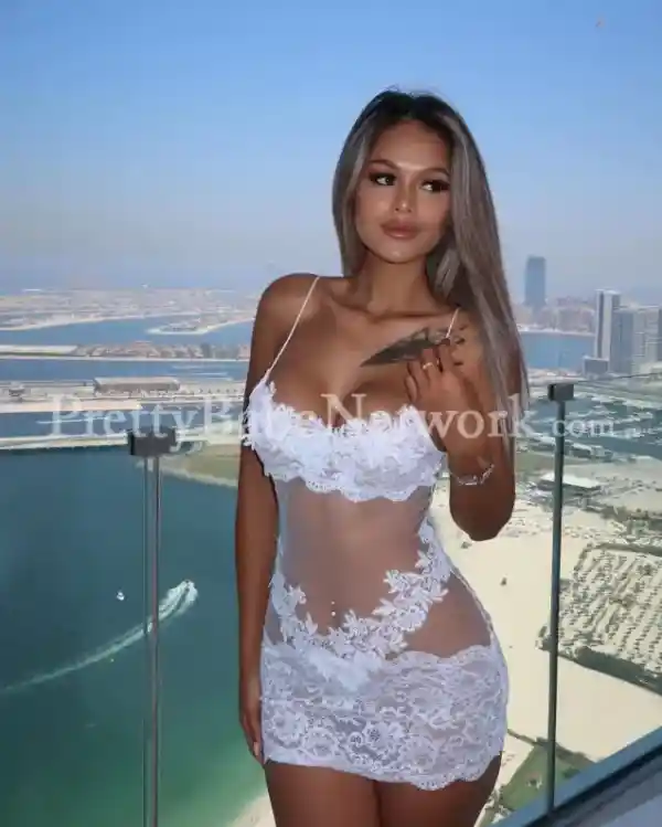 I'm a classy, glamorous Philippines air hostess call girl in your city, Govindpuri, Delhi, to fulfil your desires