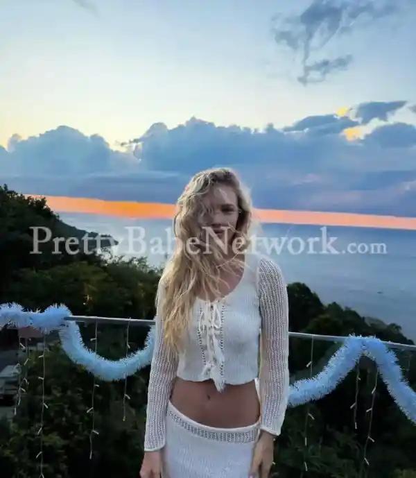 I am Lada, a Celebrity Russian Escort in Golf Links, Delhi. We Meet Soon