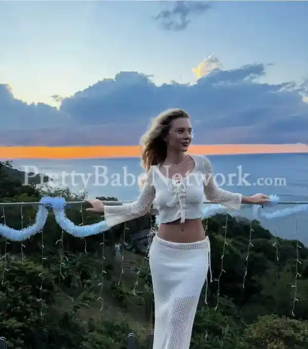 I am Lada, a Celebrity Russian Escort in Golf Links, Delhi. We Meet Soon