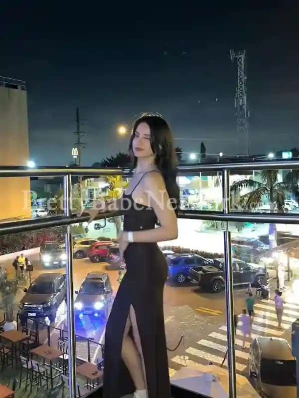 Escorts Service Dwarka Mor Delhi  - Indian escort in Delhi