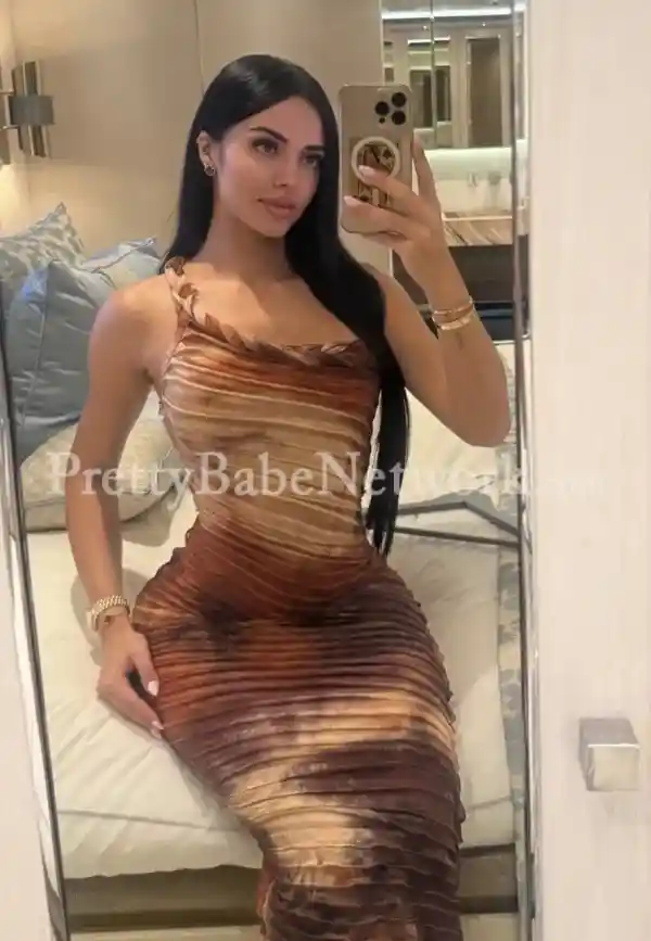 Get Ready to Meet with 23-Year-Old Russian Cute and Busty Call Girl Daria in Malviya Nagar