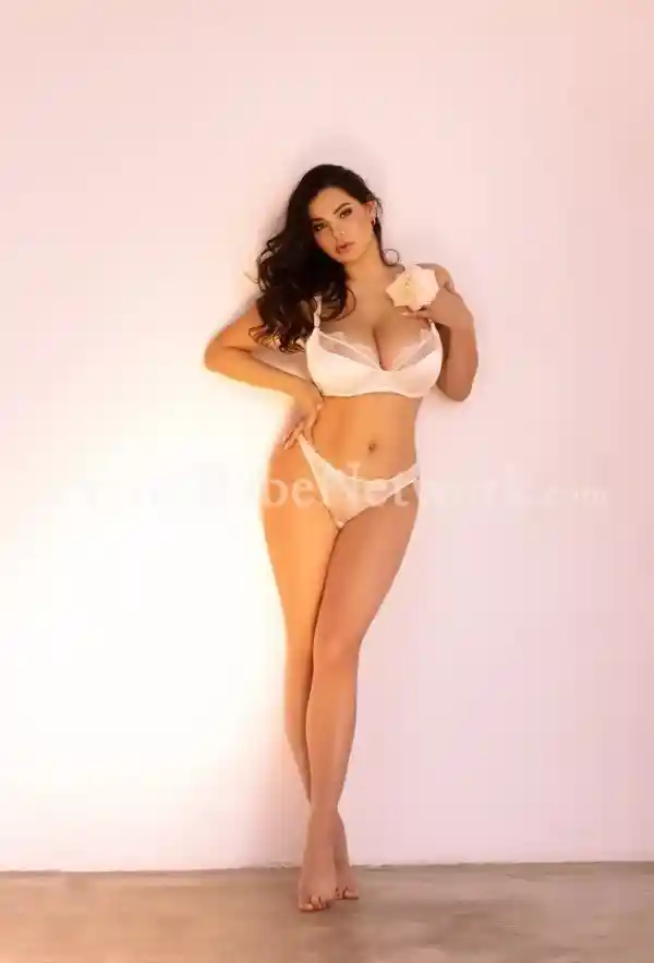 Exclusive Delhi Russian Escort for Professional Escort Service, Genuine Companionship