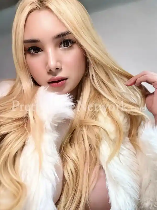 Svetlana, Russian High-Class Escort in INA Colony, Delhi, Just Landed