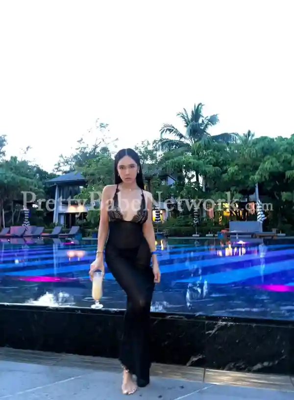 I am Fumiko Japanese High-Class Call Girl in GTB Nagar, Delhi