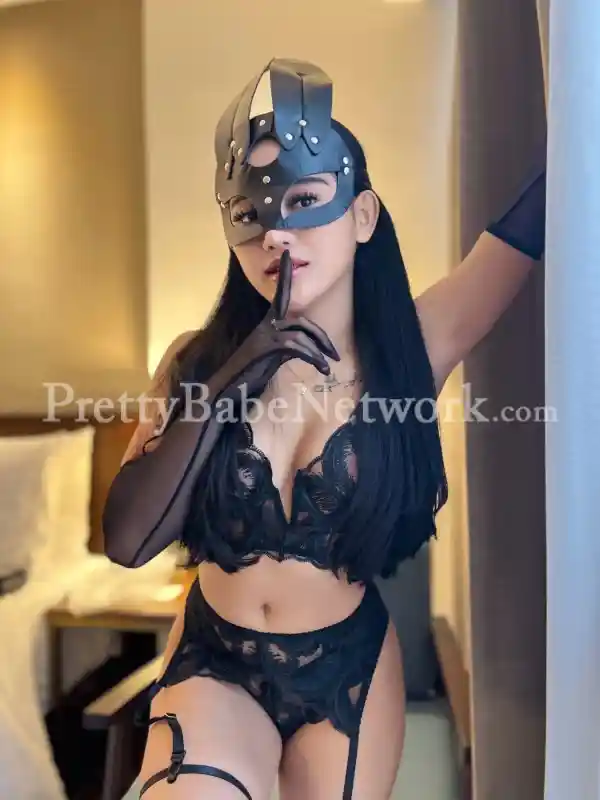 I am Asmara Indonesian VIP Escort Girl in Dwarka, Delhi, Available for Sex parties