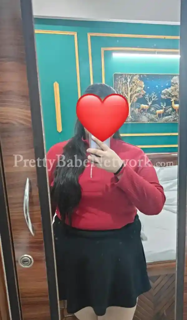 I'm an independent escort in Delhi - available for only outcall, cam session, and real sex meetup